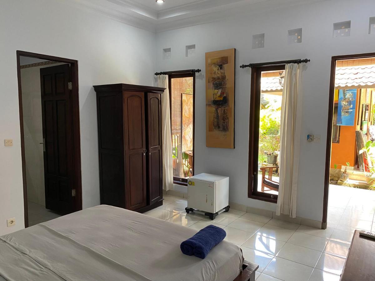 Santana Bali Home Stay Ubud  Exterior photo
