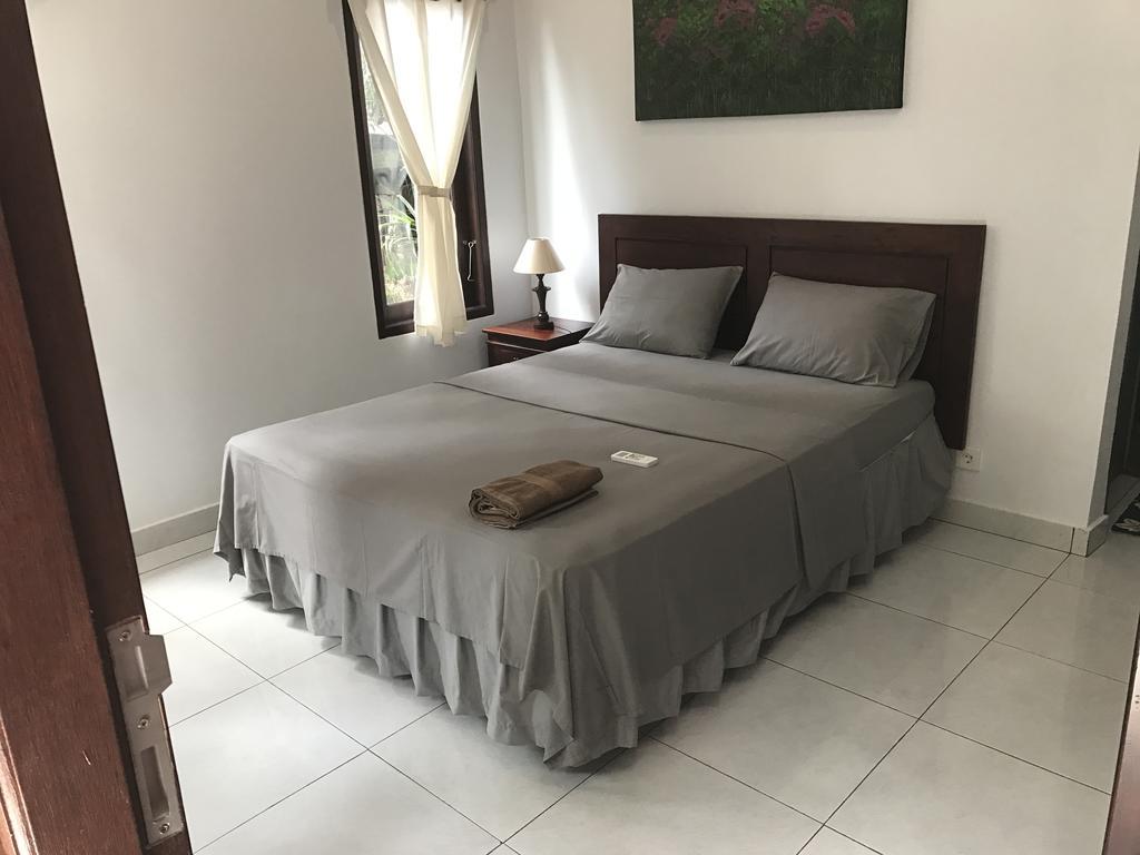 Santana Bali Home Stay Ubud  Exterior photo