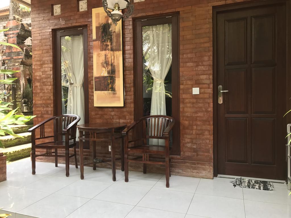 Santana Bali Home Stay Ubud  Exterior photo